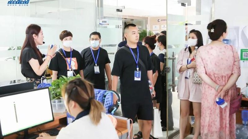 制造业企业培训方案：分类与选择之道**